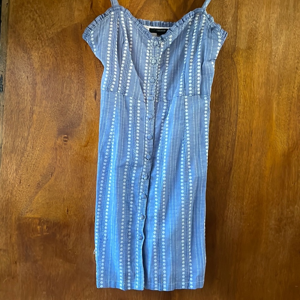 Button down dress . Blue and white worn once . 100%cotton lining.